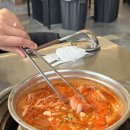 김치맛돼지네 | 제주도 나만의 또간집 / 내돈내산 [애월 그때그집] 흑돼지 김치찌개 찐맛후기