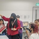 Graphic Design students exploring fabric printing &amp; sewing techniques. 이미지