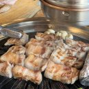 육화식당 | 방이동 삼겹살 맛집 육화식당 구워주는 암돼지오겹살 후기