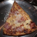 맨하탄펍 | 홍대 맛집 레이몬드 피자 피맥 성지 후기