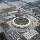 Dual-use MLB and NFL stadium (축구 - 야구 겸용 경기장) 이미지