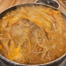 일곡국밥집 - 남구 군분로 27 | 맛집] 첨단돌솥감자탕 일곡점: 주말 가족 외식으로 딱! 시원칼칼한 묵은지 감자탕과 반전의 볶음밥...