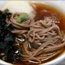 사월의국수 이미지