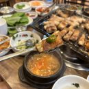 솔잎솔 제주흑돈 이미지