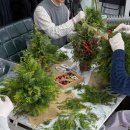 썸머플라워 센터피스 만들기 B | 양재동 플라워 클래스｜LG에너지솔루션 임직원 연말 워크숍, 생화 트리·리스 만들기