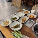 충주한우프라자 | 충주 호암동 맛집 : 테라스 뷰에 건강한 집밥 감성 가득한 버섯불고기전골! 도장골한우삼겹