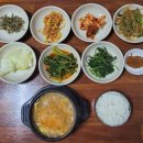 [군포산본맛집] 산본역앞 ＜현주식당＞ 청국장, 순두부찌개, 믿을 수 없는 6천원의 행복, 식사와 커피의 공간분할과 빨리빨리 음식문화 이미지