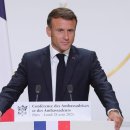 À la Une: Emmanuel Macron convie les chefs des partis politiques représenté 이미지