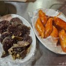 물음표광장 앞 | 광장시장 순대 논란, 직접 가보니…'섞어줄까' 멘트는 사라졌을까?