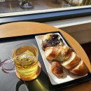 포레시안1-2 | [상당산성 카페] 주차장 넓은 청주 교외 상당산성 대형 카페 포레시안 / 청주 포레시안