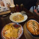 주식회사 챔피언스튜디오 | [삼각지역] 쿼츠/버뮤다삼각지/미라트스튜디오(콜라주프레임)/파이인더샵 카페 맛집 셀프, 대여스튜디오