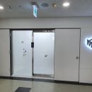 후광산업 | 인천 송도 사무실 인테리어필름 시공 현장: 방염 인테리어필름과 후광 사인의 조화