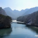 풍경이 있는 호수 이미지