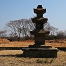 덕진공원 삼층석탑 이미지