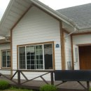 고요한아침 강가 이미지