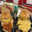 안정쇼핑로 | [ 크레이지윙스앤버거 / 델리세트 • 콤보 후기 / 평택 수제버거 / 미국 감성 제대로 ]