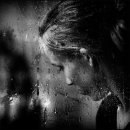 Electric Rain Over Hollow Hearts - David Gilmour 이미지