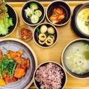 구미가정식백반 이미지