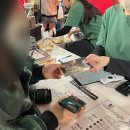 너랑나랑우리랑 스탬프 투어 | 2025-2026 기념 버스투어 Day3] ③ ‘진격의 히타 카페’ 영업시간, 포토존, 굿즈, 스탬프 상세한 후기..!