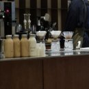 서초대로19길 10-1 | [2510.zip] 나의 어깨 위로 쏟아지는 수많은 세계의 장면 속에