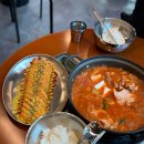 생생김치찌개 | 주차 가능한 서울 연희동 밥집 백채김치찌개