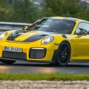 2018 포르쉐 911 GT2 RS 뉘르부르크링 6 : 47.3 기록 이미지