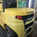 현대정비공장 | 현대 30D-9 지게차 도색 공정 및 그래머 시트, LED 교체 정비 후기