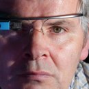 파킨슨환자를 위한 구글 안경 (Google Glass) / Google Glass tackles challenges of Parkinson's 이미지