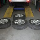 18인치 순정 휠 타이어... 판매 완료 이미지