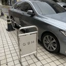구름바이에이치쇼룸 이미지