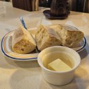 갱이하우스 | 용산 파스타 맛집 파레레 후기🍝ㅣ생면 파스타, 크리스마스 와인, 메뉴, 주차 정보