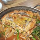 홍천메기매운탕 | 강원도 홍천 맛집 추천: 메기 빠가사리 매운탕의 깊고 진한 맛, 현지인 단골집