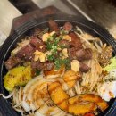 오픈 10년째인 데판야끼한에 다닌지 9년째! 강건너 9년째 다니는 군자역 근처의 @teppanyaki_han #데판야끼한 - 맛과 양 이미지