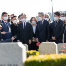 이재명의 오늘 "부산 유엔기념공원 참배했습니다" 이미지