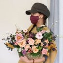 일상 속 생활 꽃꽂이 이미지