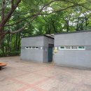 웃말공원 화장실 이미지