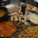 왕솥뚜껑삼겹살&모모치킨 | <상암 • 한상가득왕솥뚜껑 •> 상암 단체회식 장소로 가기 좋은 서비스 많이 나오는 삼겹살집 솔직후기