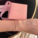 에스티나 | 기념일 선물 / 화이트데이 선물 / 졸업 선물 / 여자친구 선물 / 팔찌 추천 제이에스티나 제품 후기