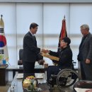 상이군경체육회 휠체어 양궁선수 김강훈 지부방문 이미지