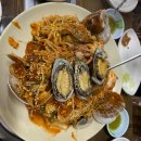 미스 신 두마리 치킨 이미지