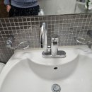 호수마을 상록롯데캐슬(아) | 용인 호수마을상록롯데캐슬 욕실수전 교체, 물 새고 뻑뻑한 세면대와 샤워기 수전 1시간 만에 해결한 후기