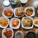 두 시간 기다려도 불만 없는 집밥 한 상,,,, 7천 원대 서울 중심 백반 맛집! 이미지