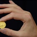 동전 하개가 무려 3억2000만원: 1200년 전 주조된 금화 영국서 발견(매일경제) 이미지