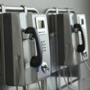 공중전화 부스 옆 이미지