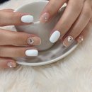 아드리 네일 이미지