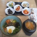 장수돌솥밥 | 4월 23일 [2TV 생생정보 2277회] 음식X파일 “오방색을 품은 전통 음식 비빔밥 맛집” 무지개돌솥밥