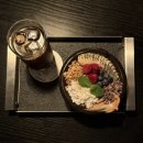 불갑저수지 천변주차장 | 전주 객리단길 | 전주천 뷰가 예쁜 브런치 카페, [인디카이브]