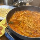 팬팬 | 영등포 떡볶이 맛집 팬팬 무한리필 셀프바 추천해요!