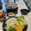 풍성한 칼국수 이미지