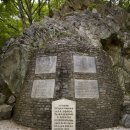 영국군 설마리전투비 이미지